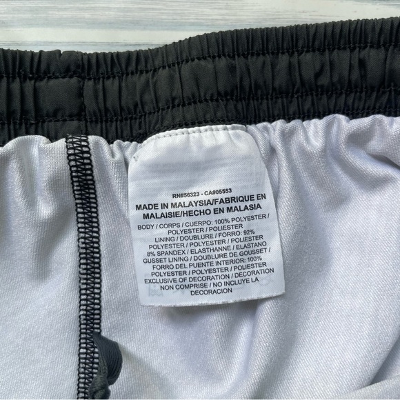 Nike Black Athletic Shorts with pattern bike shorts liner size XS - Picture 5 of 7